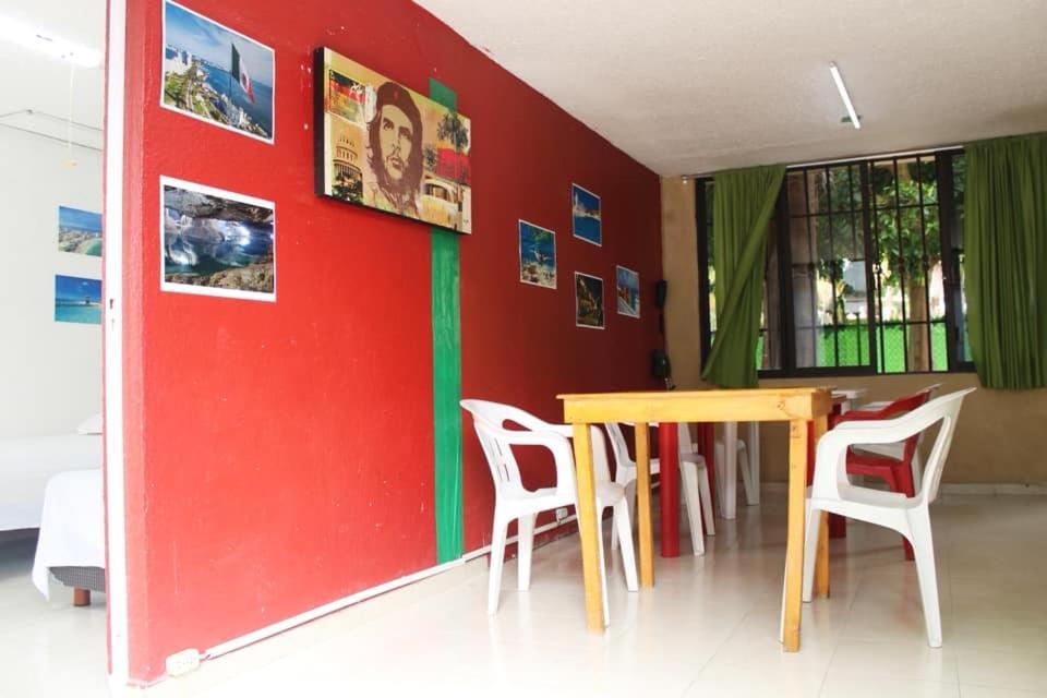 Hotel Balagan Planta Baja à Cancún Extérieur photo
